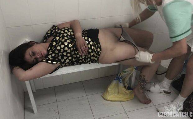 Drunk Bitch Gets Her Pussy Destroyed While Shes Passed Out Uncensored