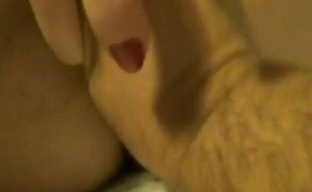 Webcam 30 Cm Dildo In Her Ass