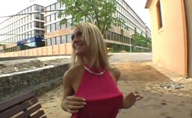 Kinky Girl Gets Banged In Several Ways