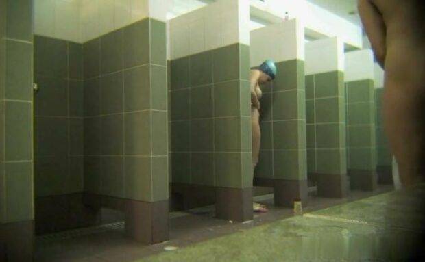 Hot Russian Shower Room Voyeur Video 55